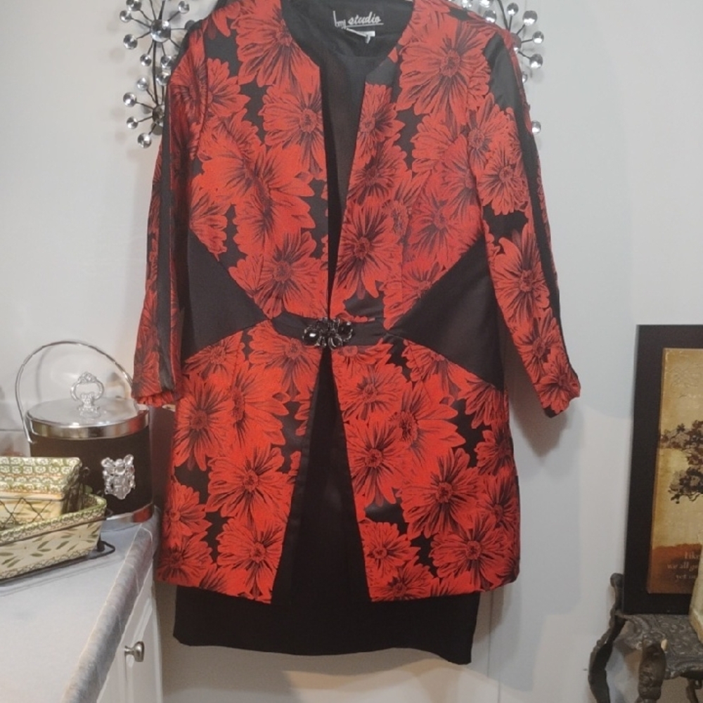 Red Floral Women's Blazer by